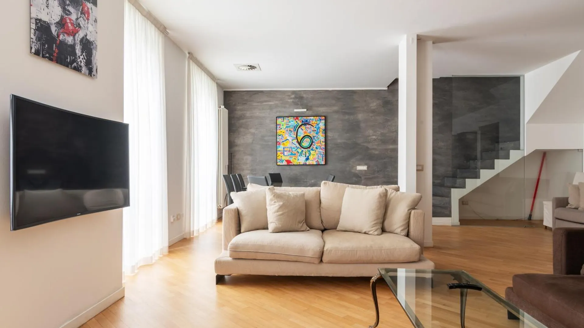 Ampio E Luminoso Trilocale In Zona Moscova Apartment Milan