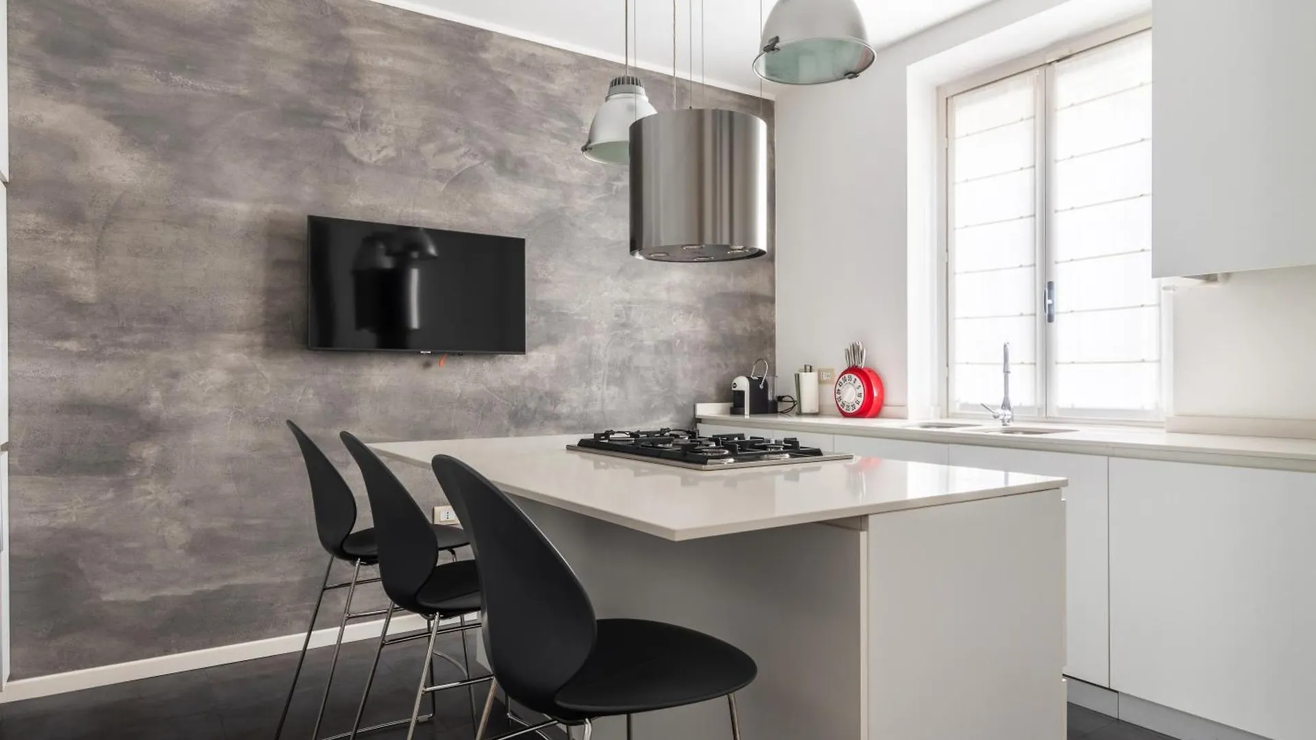Apartament Ampio E Luminoso Trilocale In Zona Moscova Mediolan 0*,