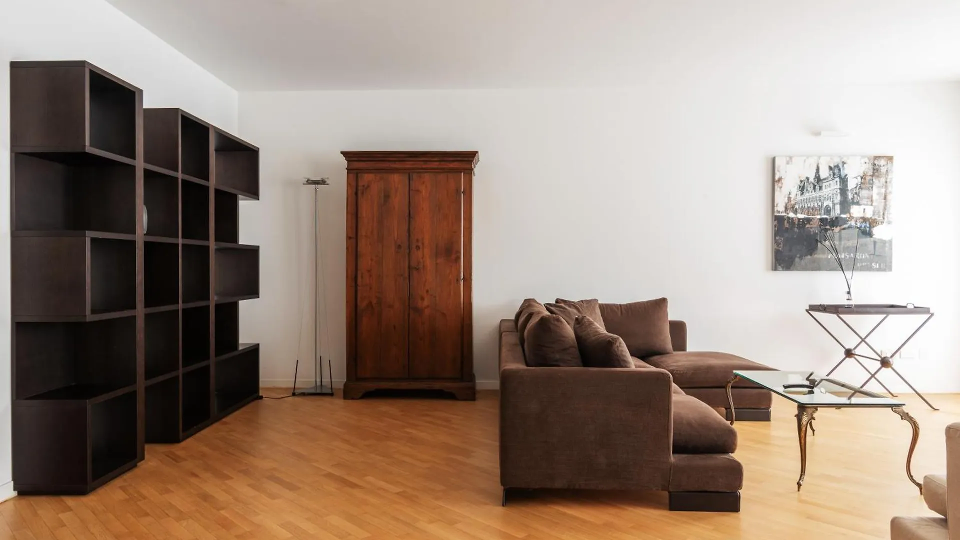 Apartament Ampio E Luminoso Trilocale In Zona Moscova Mediolan 0*,